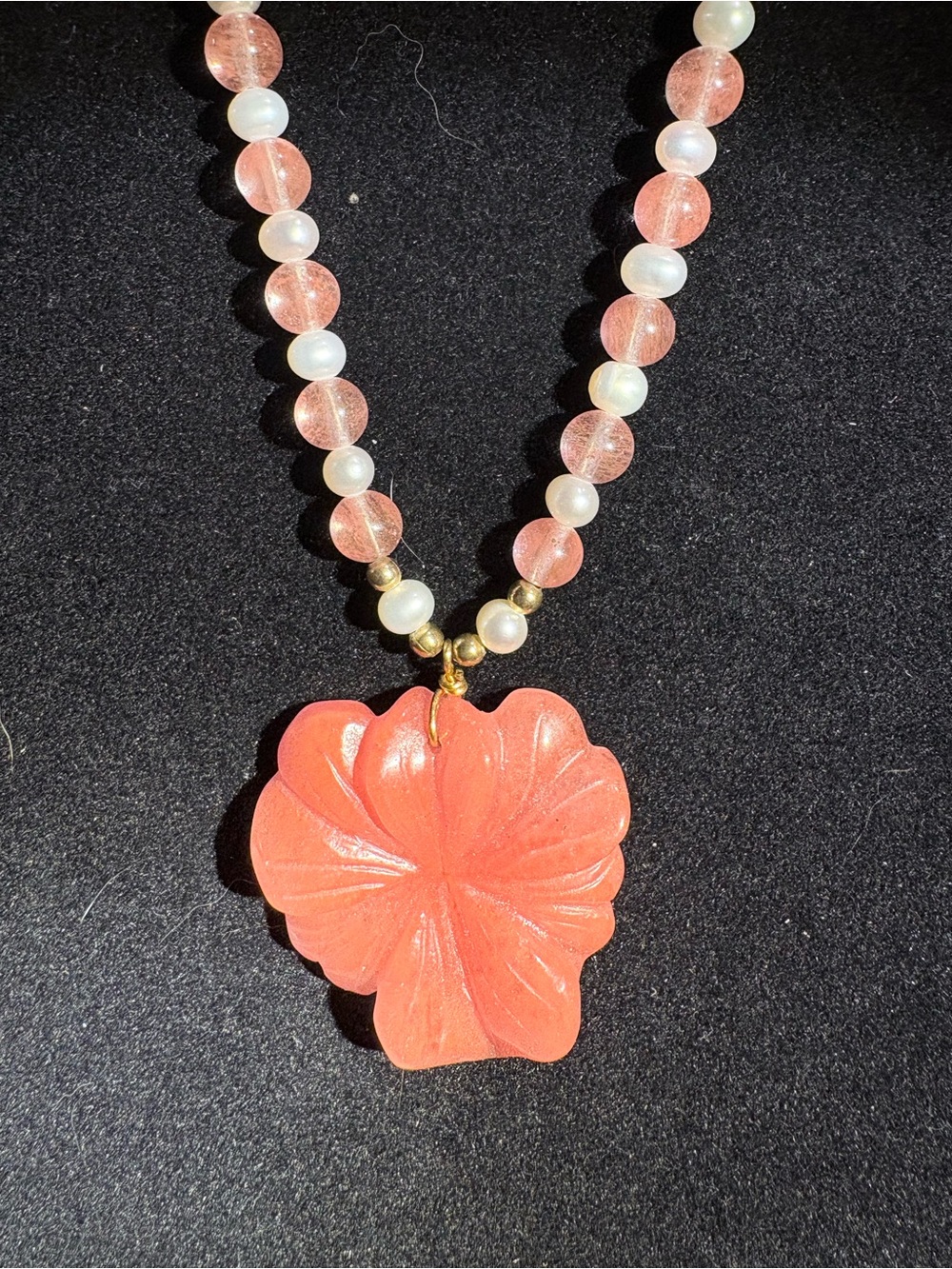 Stunning vintage carved salmon glass and pearl plumeria necklace